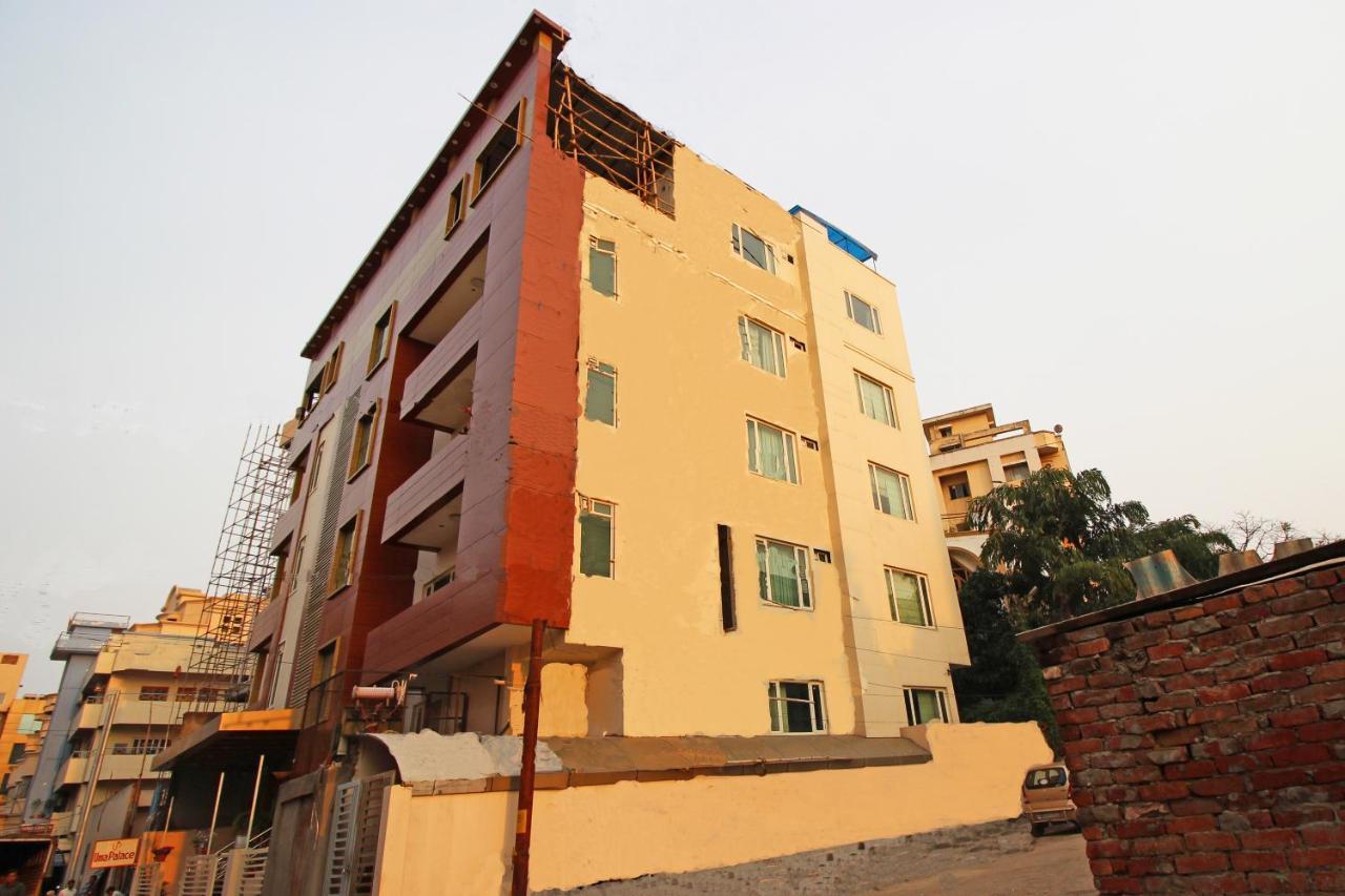 Capital O 4535 Hotel Uma Palace Varanasi Exterior photo