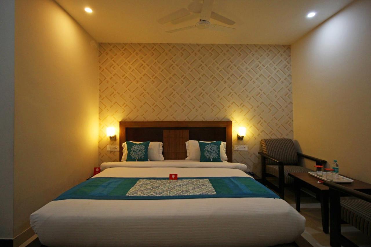 Capital O 4535 Hotel Uma Palace Varanasi Exterior photo